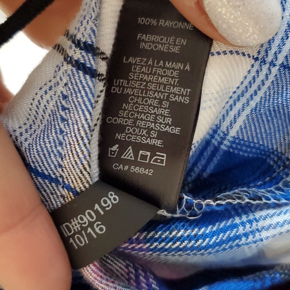 Express plaid tie up long sleeve - Picture 11 of 12